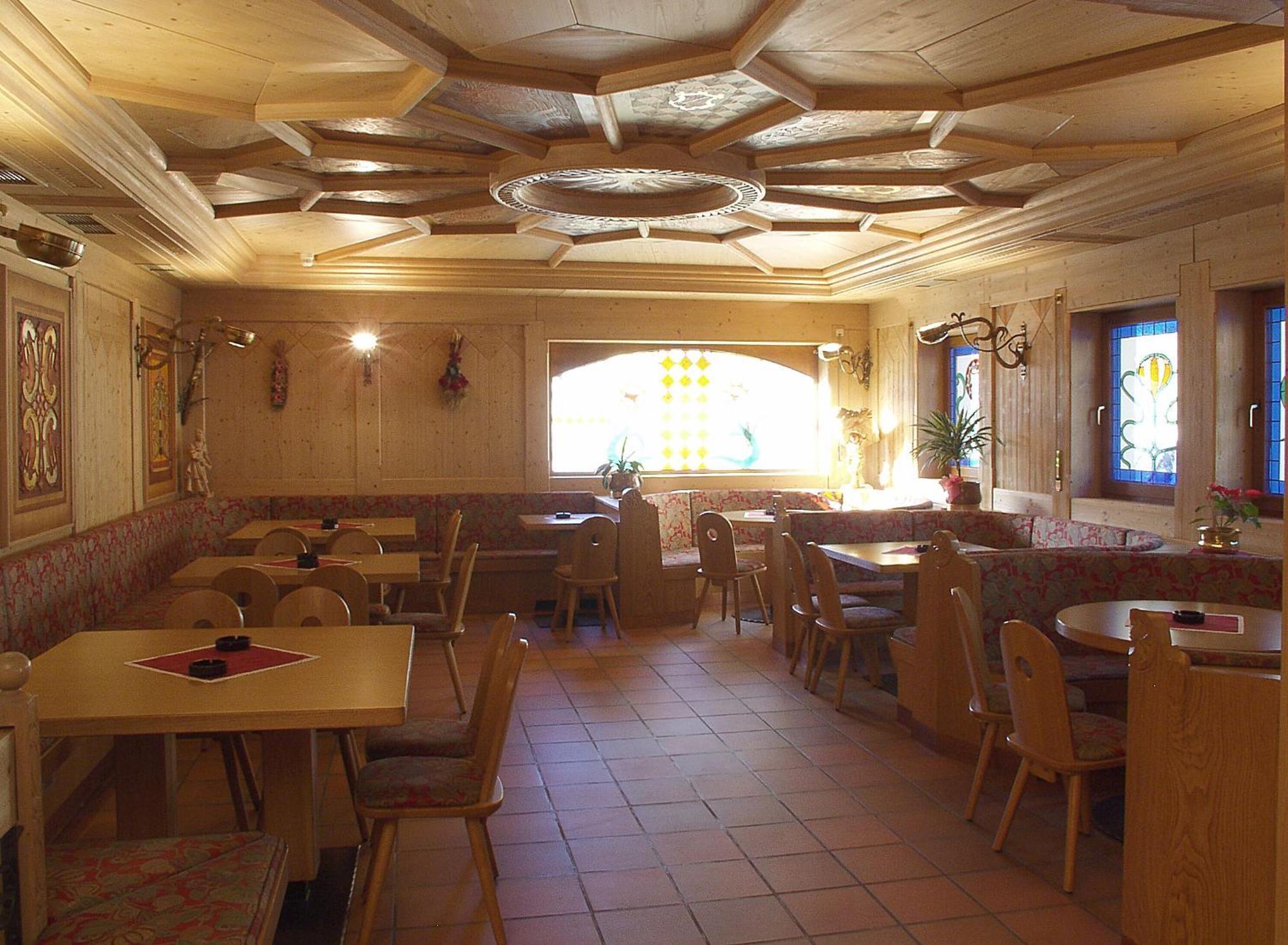 Hotel Villa Jolanda Ziano di Fiemme Esterno foto